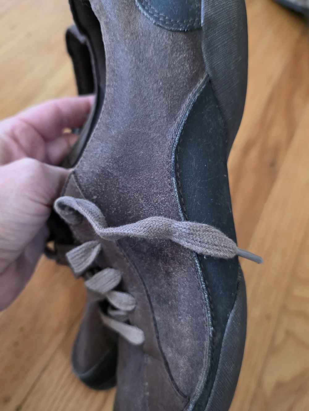 Clarks - Picture 6 of 12